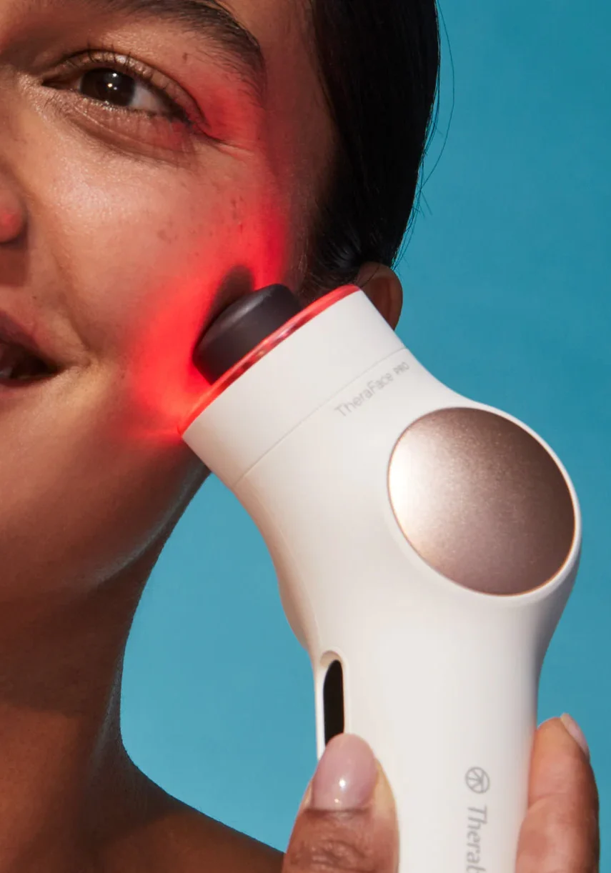 Theraface-Pro-White-Hero-5